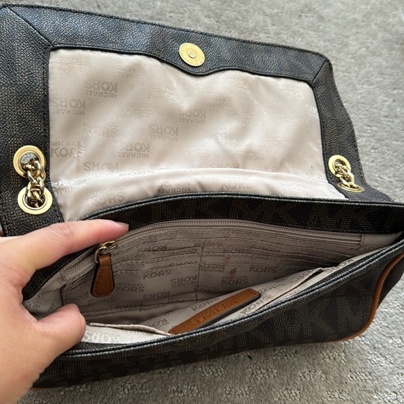 Michael Kors Mini Purse - Picture 4 of 5